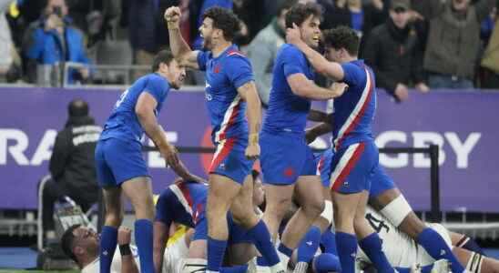 RUGBY France England the Blues beat England and achieve