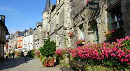 Rochefort en Terre town of Breton character