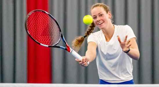 Stephanie Visscher wins double title in Egypt