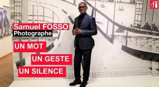 The photographer Samuel Fosso in a word a gesture and