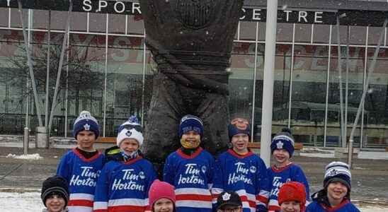 Timbit players thrilled to be part of NHL event