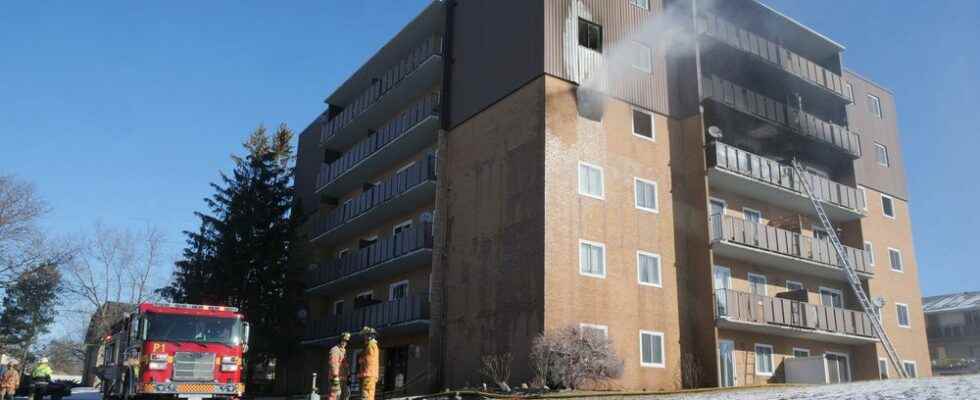 Two minor injuries in Tillsenburg apartment fire