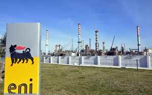 Ukraine Eni suspends oil purchase contracts from Russia