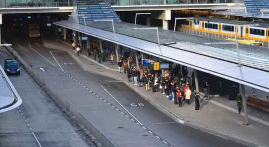 Utrecht allocates 250000 euros to improve 110 bus stops