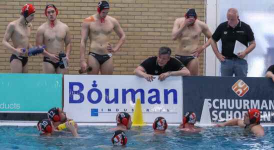 Water polo players ZPC Amersfoort and UZSC close regular Eredivisie