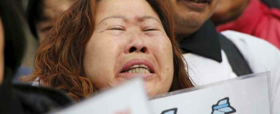 What leads remain for the families of flight MH370