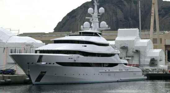 the yachts of the oligarchs in the sights of Western
