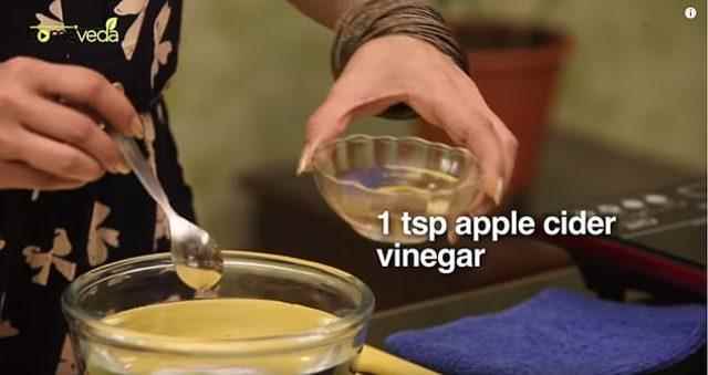 21870838-7652631-The_video_also_says_rinsing_apple_cider_vinegar_on_your_penis_ca-a-1_1576861120362