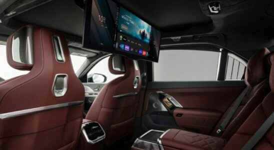 2022 BMW 7 Series introduced with movie theater