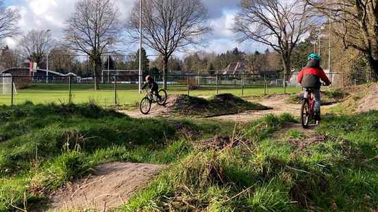 Bicycle cross track Leersum can still stay municipality will tolerate