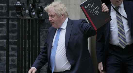 Boris Johnson renews his apology to the British Parliament
