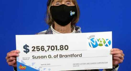 Brantford woman wins almost 257K
