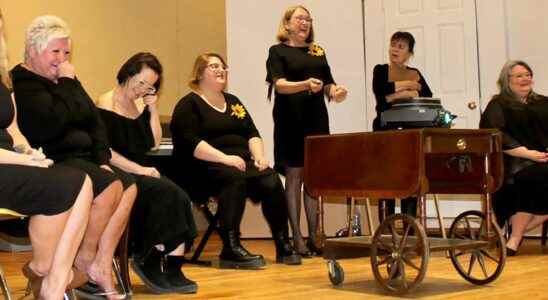 Calendar Girls cast putting themselves out there for Theater Kent