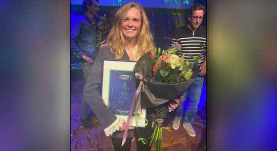Carmen Nelissen from RTV Utrecht wins Regional Heroes Award