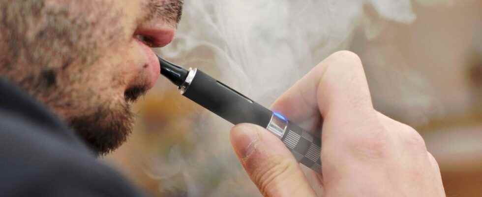 Electronic cigarettes towards the end of puffs