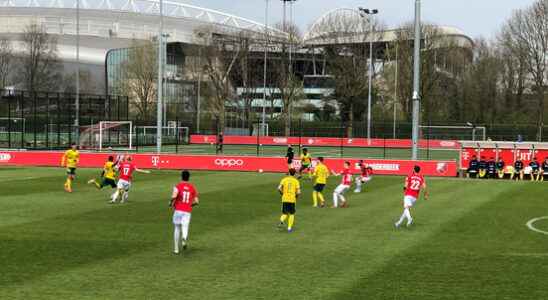 FC Utrecht wins practice match against ADO Den Haag At