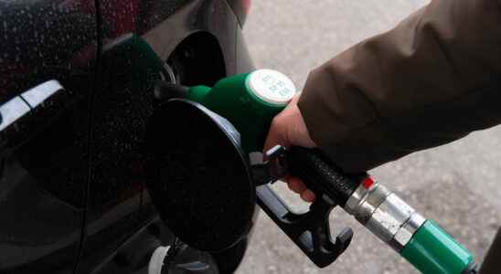 Fuel prices tips for finding the best discount
