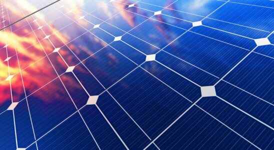 Here is the first solar panel that can generate electricity