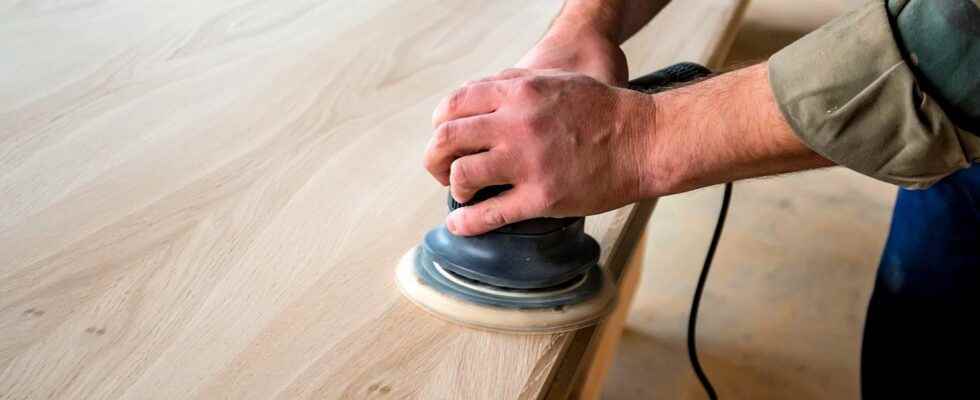 How to paint varnished furniture