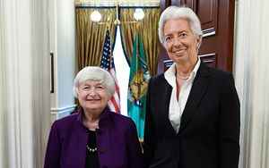 Lagarde sees strong interest rate hike possibilities Yellen does not