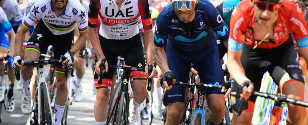 Liege Bastogne Liege 2022 date time TV channel Classic info