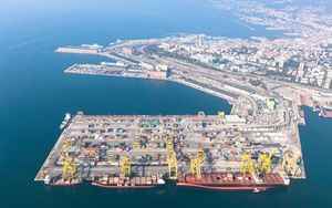Maritime transport Confitarma urgent simplification and deburocratization of the sector