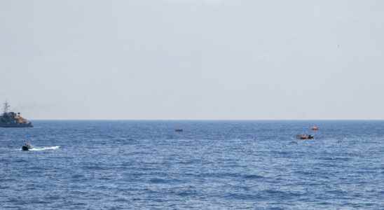 Migrant boat sinks off Lebanese coast