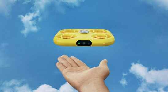 Pixy the mini drone dedicated to selfies and personal videos