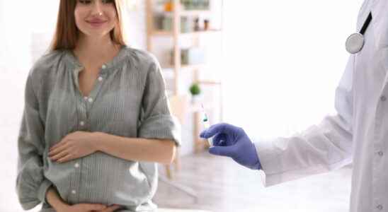 Pregnant when to get vaccinated against whooping cough