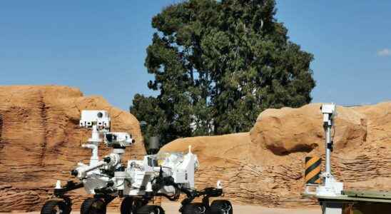 The Mars rovers Perseverance and Zhurong are in France