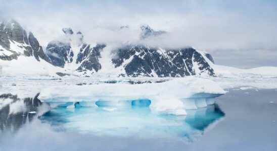 The main threats from the melting of an ice shelf