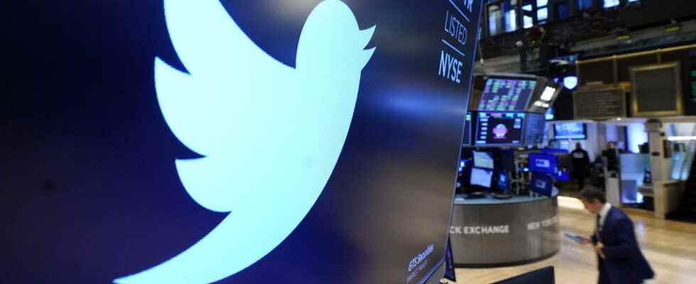 Twitter wants to block the buyout of its shares by