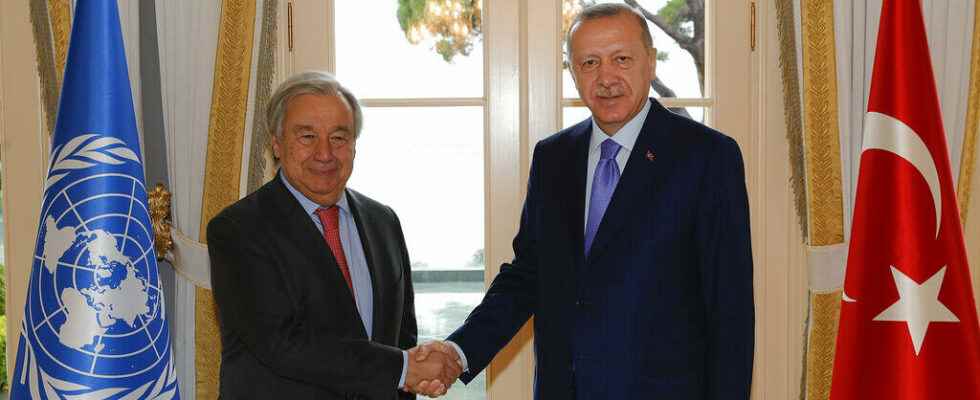 UN Secretary General travels to Ankara ahead of Moscow and