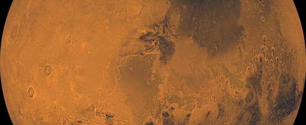 What is hidden under the Martian earthquakes