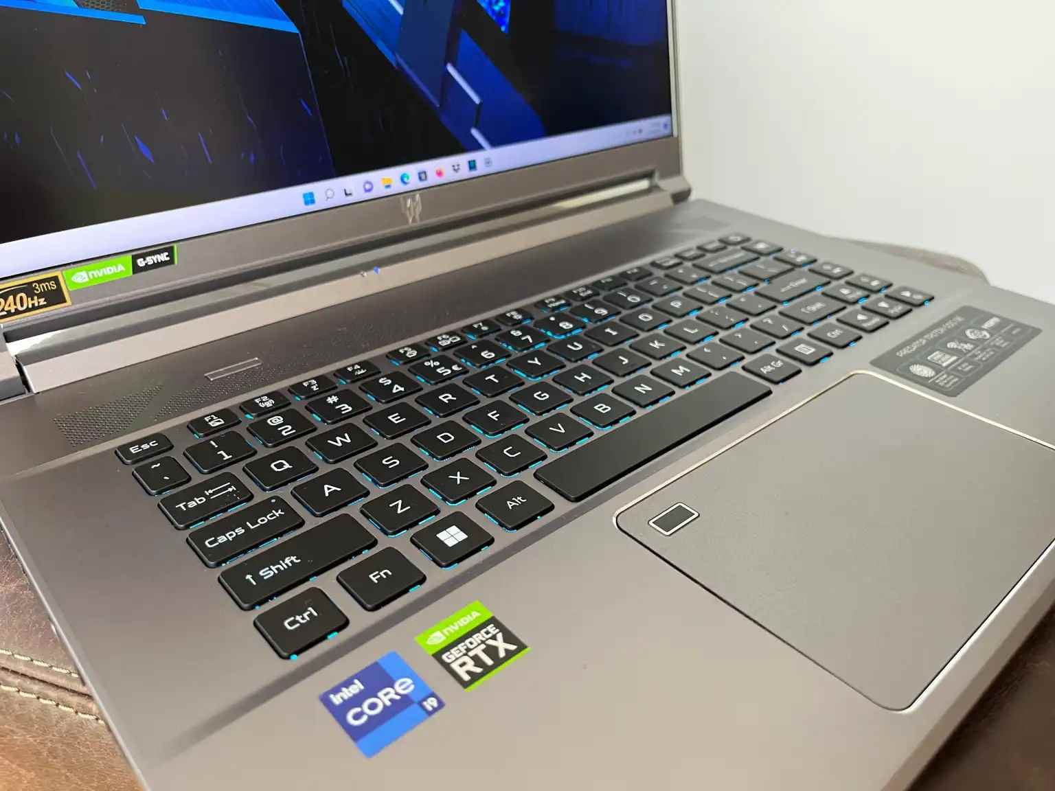 Acer Predator Triton 500 SE keyboard