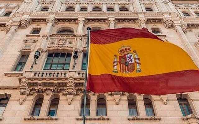 Accepted Period leave for employees in Spain