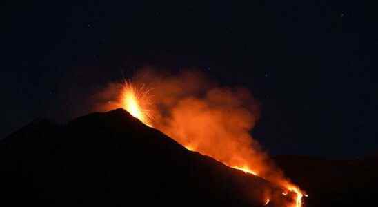 Activity in Etna volcano Europes largest spews lava again