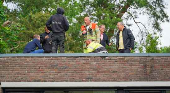 Care center in Bilthoven evacuated fire caused by roof work