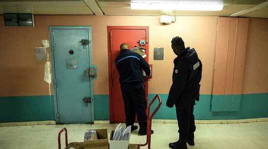 Cronyism overcrowded prisons why only a third of prisoners work
