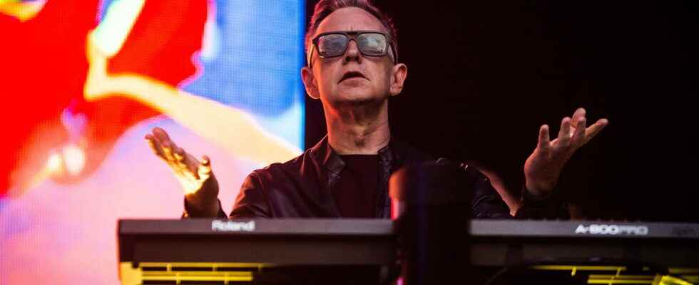 Depeche Mode the mysterious causes of Andrew Fletchers death