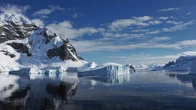 Discovered in Antarctica For the first time a large amount
