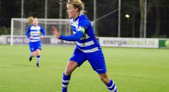 Esmee de Graaf signs with Feyenoord