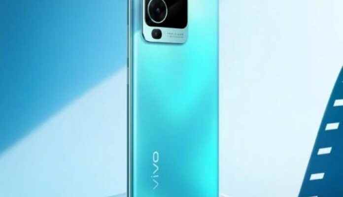 Here is the Great Design of Vivo S15