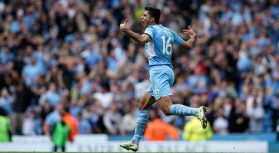 Manchester City won the Premier League after thrills