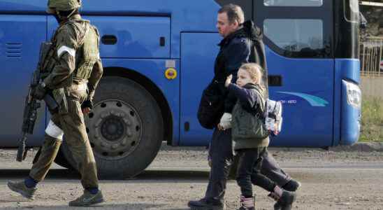 Meeting with an evacuee from Mariupol in the camp in