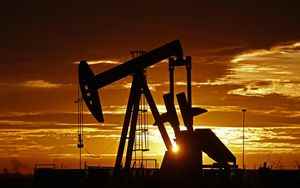 Oil prices consolidate rise Brent at 117 usd bar