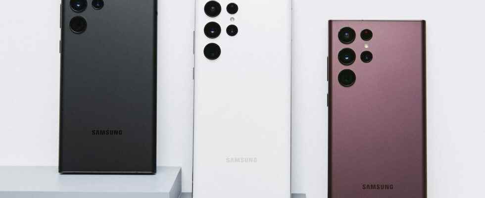 Samsung Galaxy S22 Rakuten sells off its price before the