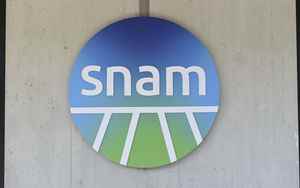Snam first quarter profit rises to 325 million Confirm guidance