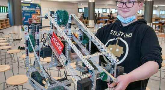 Stratford robotics team showcases skills in new nearly completed maker space