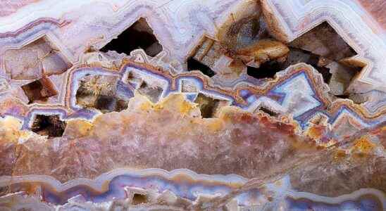 The mineral world and its hidden treasures by Bruno Cupillard